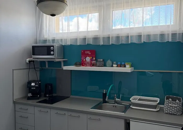 Small Flat Next To The 에게르